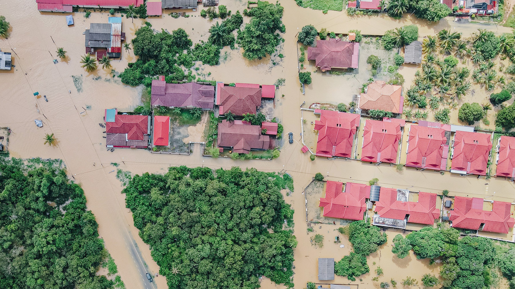 Flood-Resilient House Design And Methods